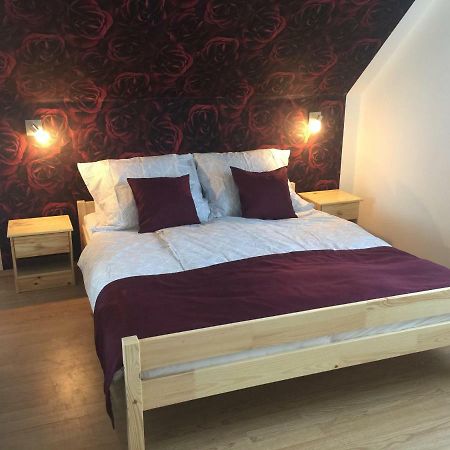 Rozsavoelgy Apartman Balatonlelle Luaran gambar