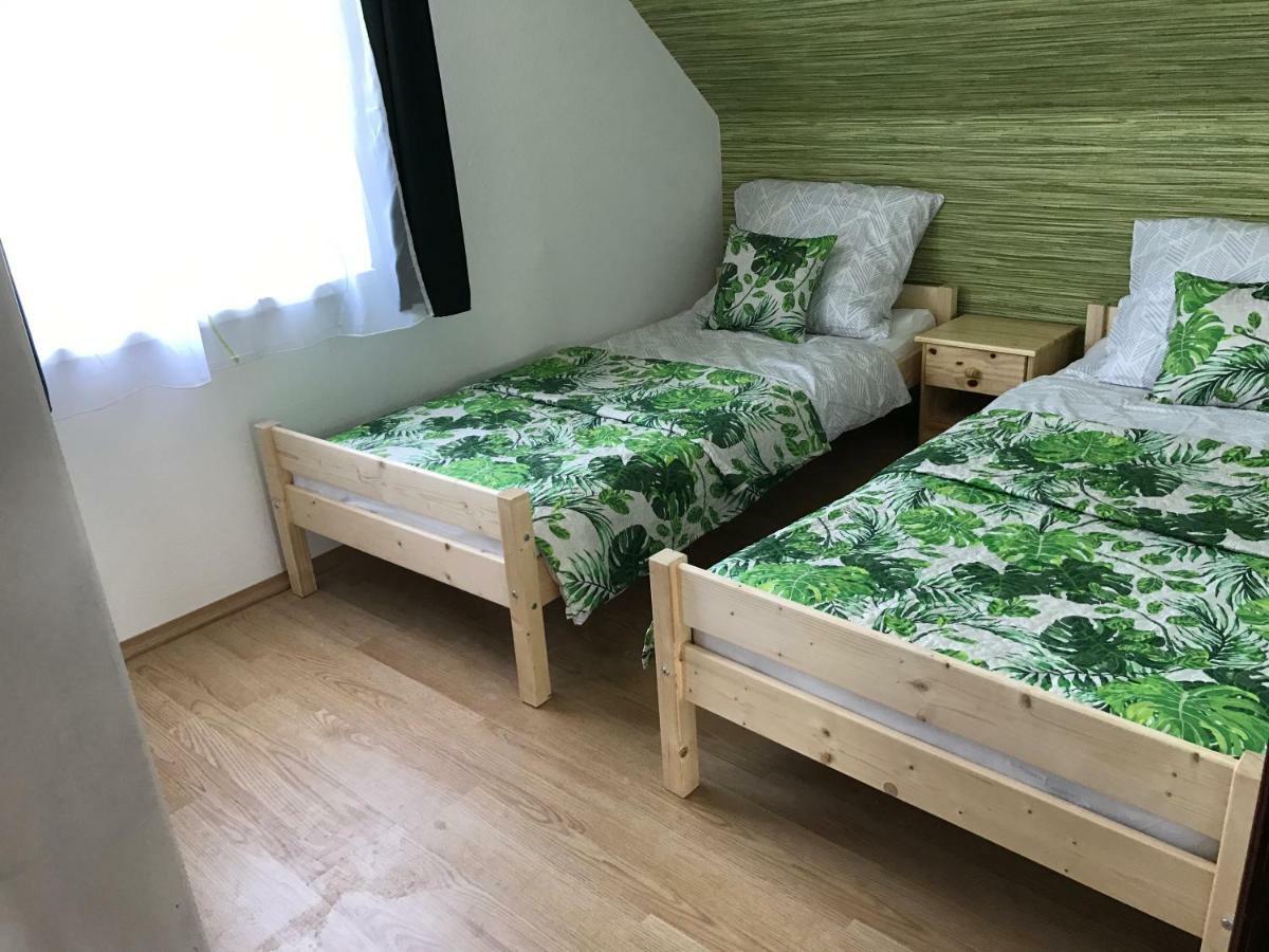 Rozsavoelgy Apartman Balatonlelle Luaran gambar